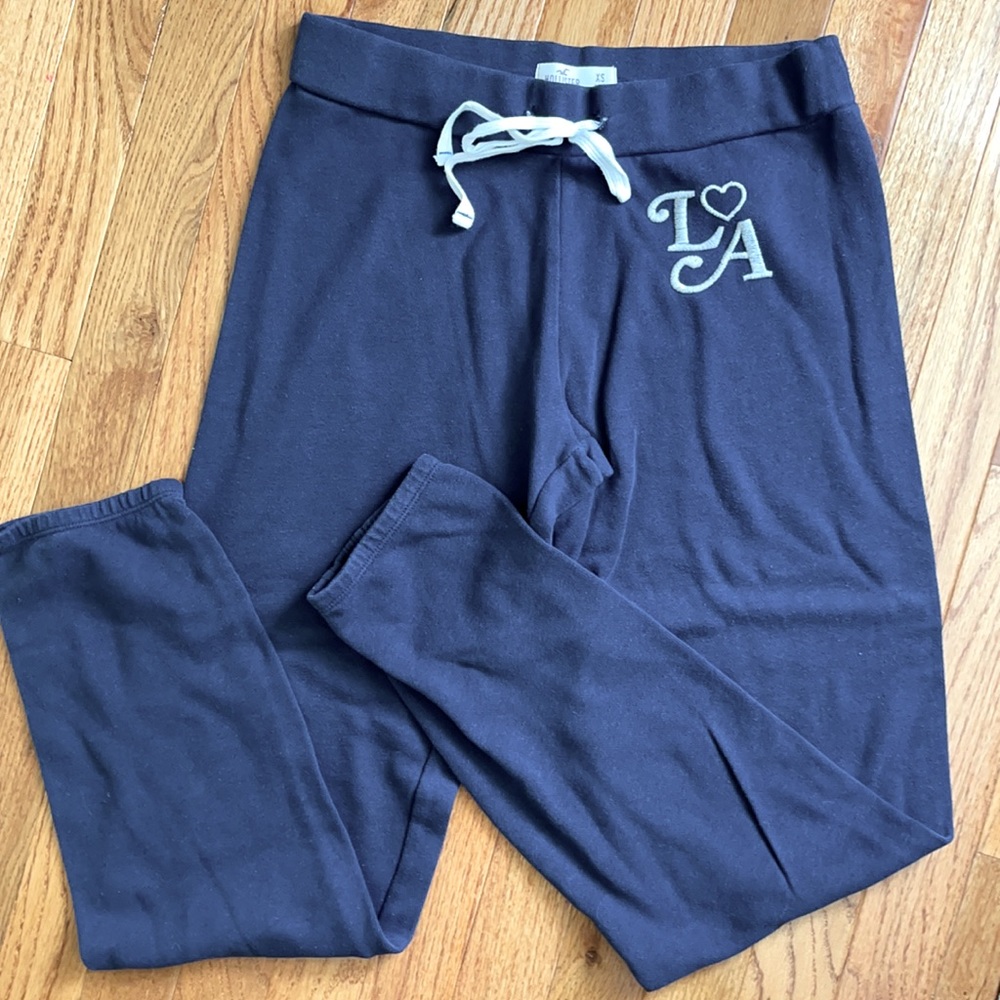 Hollister navy sweatpants women’s XS